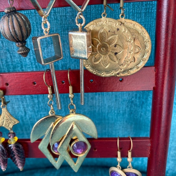 Lot of Earrings TEN Pairs with Display Stand - Picture 7 of 11